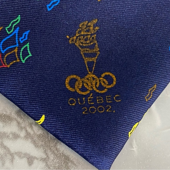 Rare Vintage Varucci 100% Silk Tie Quebec 2002 Olympic Blue Torch Sports Classic - Picture 2 of 6